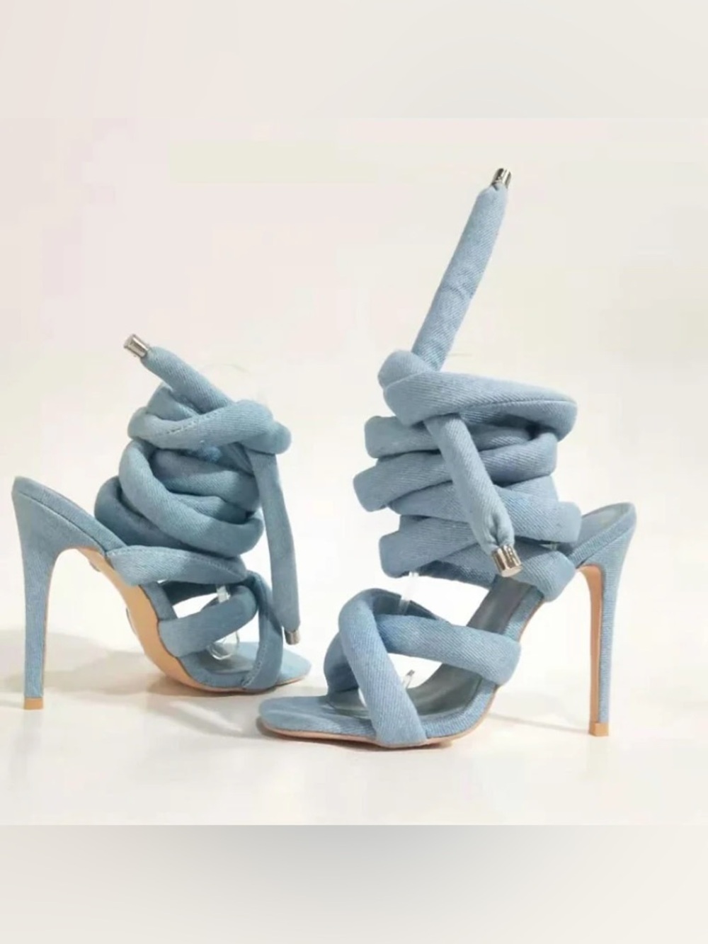 New, Never worn *RARE* Dennis Basso “Dubai Denim High Heels”